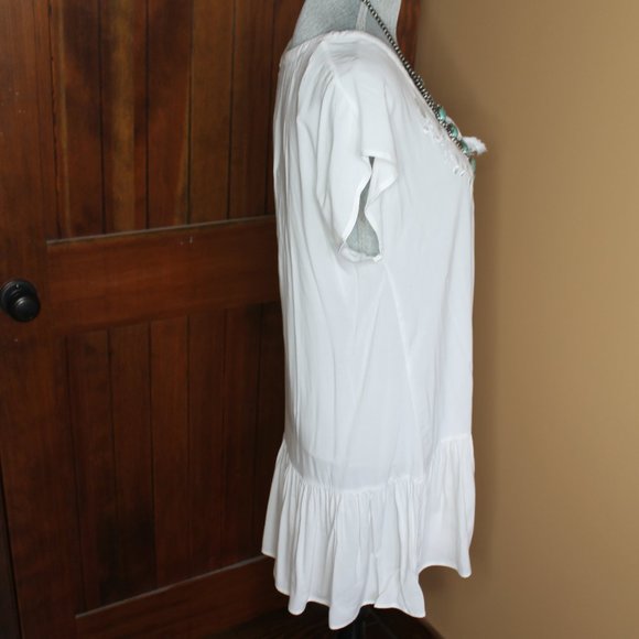 Light & Airy Dress - Picture 2 of 2